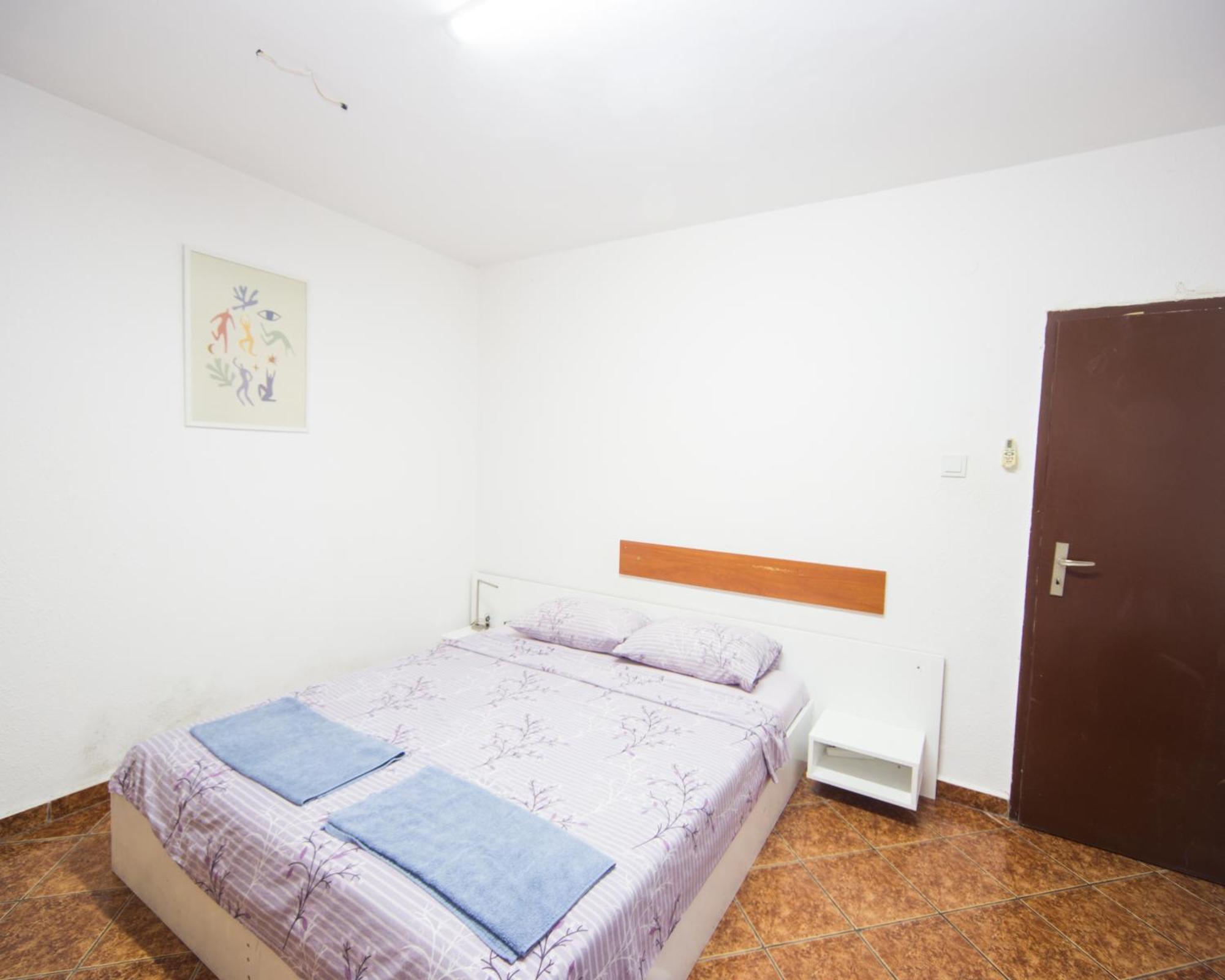 Apartamento Center - Basic Flat - 10 Min To The Beach Burgas Exterior foto