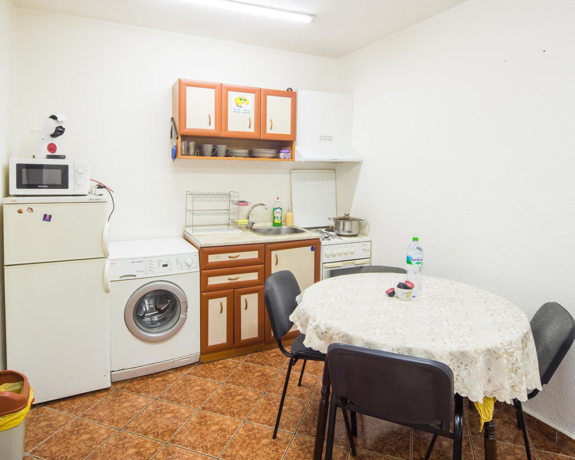 Apartamento Center - Basic Flat - 10 Min To The Beach Burgas Exterior foto